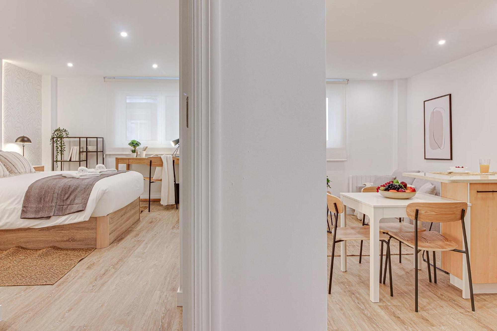 Diseno A Coruna Con Garaje Gratis By Theblueapartments Com Eksteriør billede