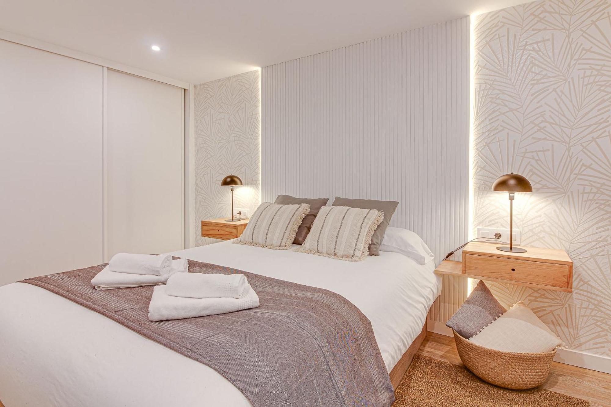 Diseno A Coruna Con Garaje Gratis By Theblueapartments Com Eksteriør billede