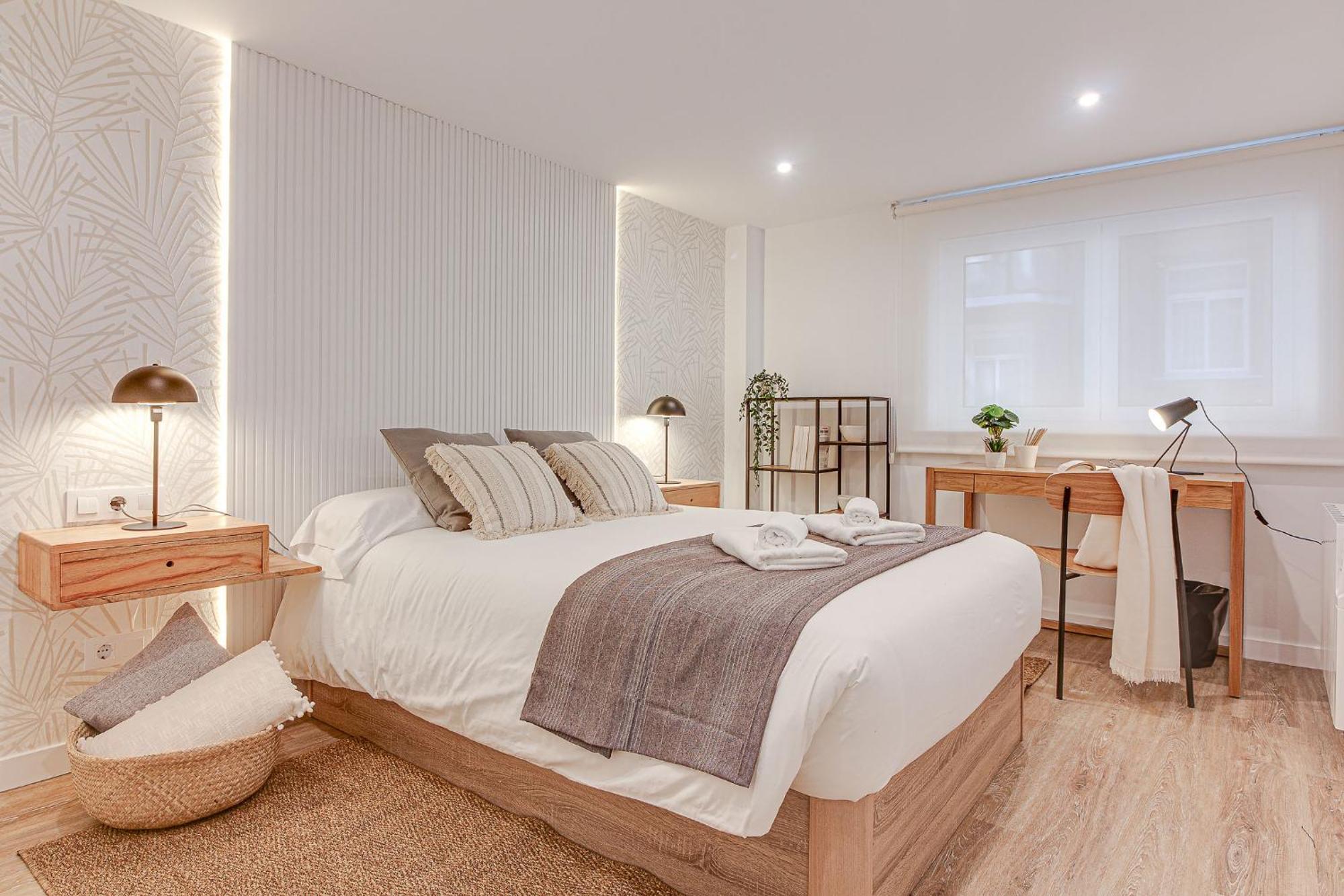 Diseno A Coruna Con Garaje Gratis By Theblueapartments Com Eksteriør billede